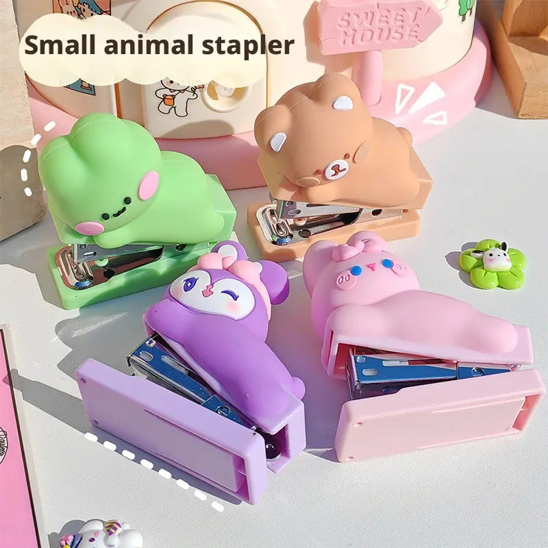 Mini stapler with 1 piece/400 staples, portable office staple book for children's home use, cute student stapler, suitable for home school office use, Girly office supplies, Office Stationery Supplies, Office Accessories
