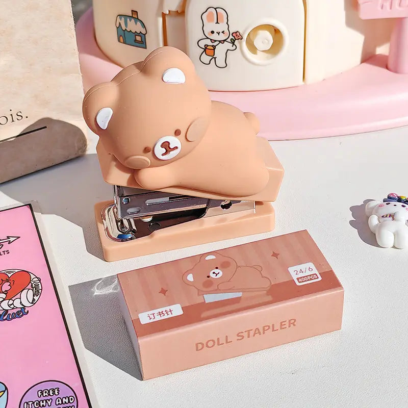 Mini stapler with 1 piece/400 staples, portable office staple book for children's home use, cute student stapler, suitable for home school office use, Girly office supplies, Office Stationery Supplies, Office Accessories